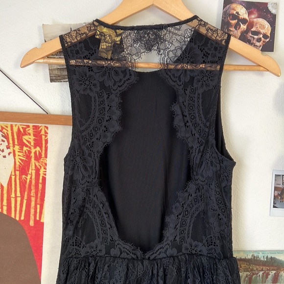 CLEAR OUT SALE! Backless Lacey LBD from H&M - Picture 6 of 6